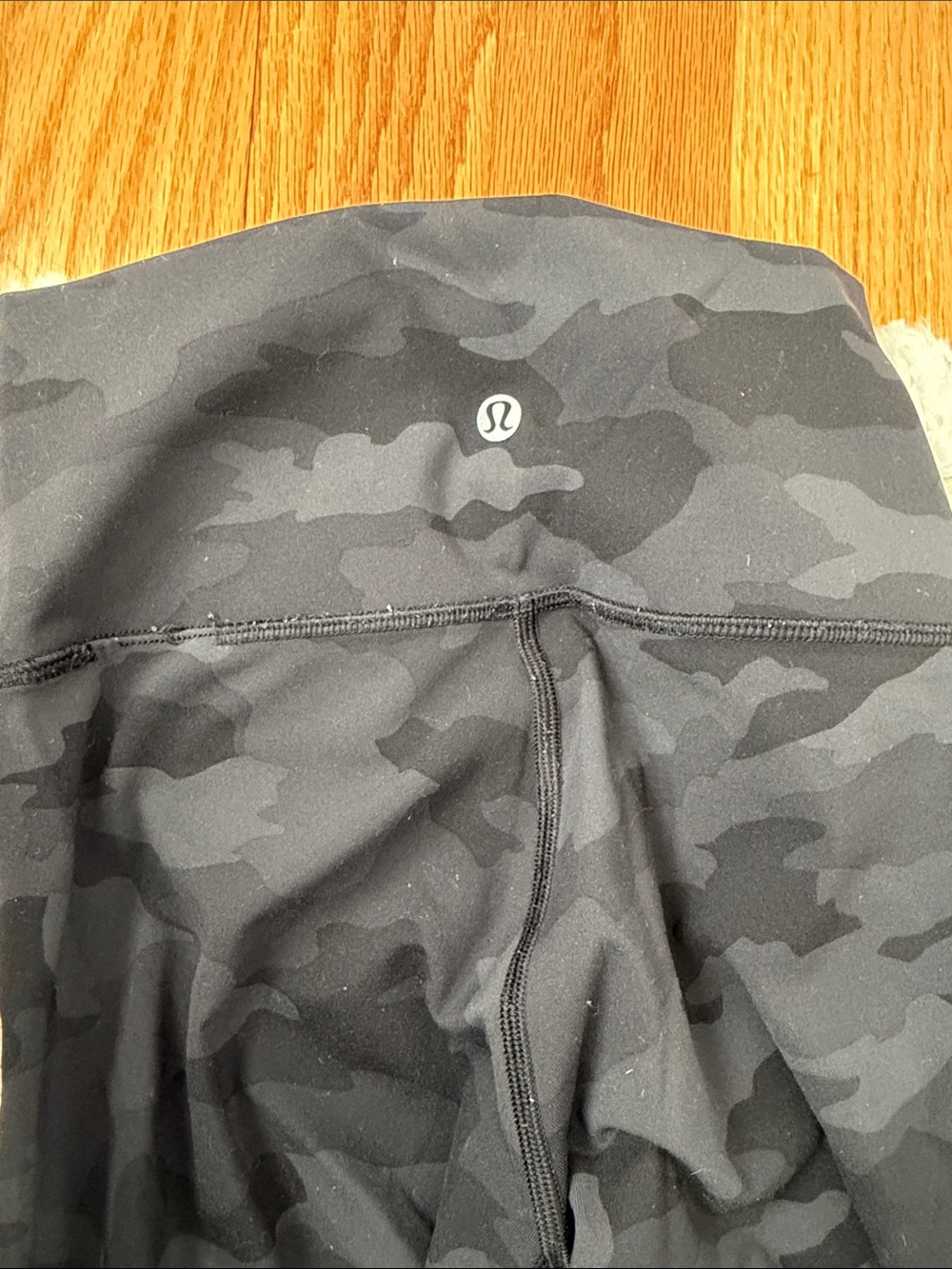 Lululemon Black Camo Leggings like new only worn a few times size 2